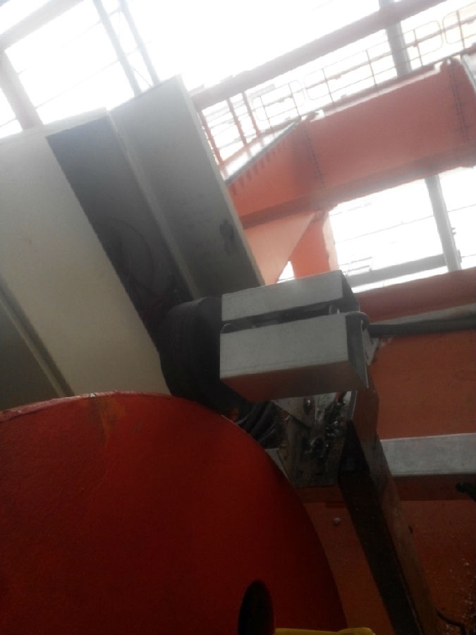 內蒙古蘭石門式起重機安全監控系統現場安裝圖三