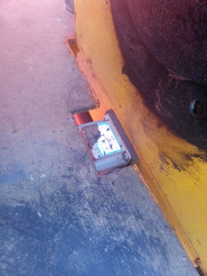 內蒙古蘭石門式起重機安全監控系統現場安裝圖二十一