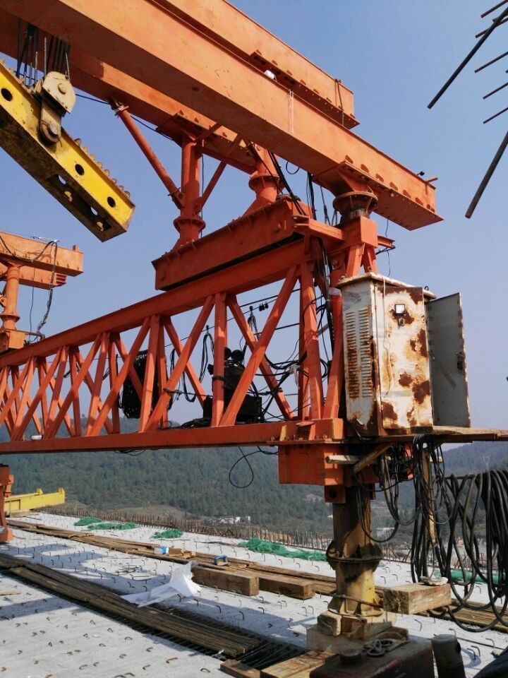 湖南湘西架橋機監(jiān)控系統現場安裝圖八